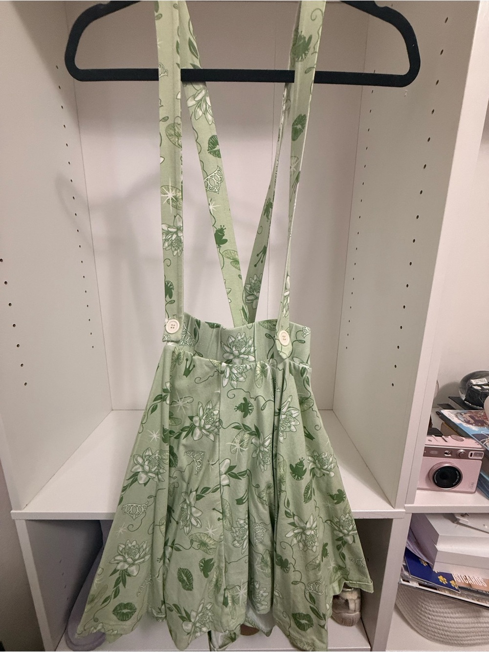 Hot Topic Light Green Floral Suspender Skirt